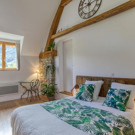 Gite De Charme : La Grange Au Lac Azur Treffort  外观 照片