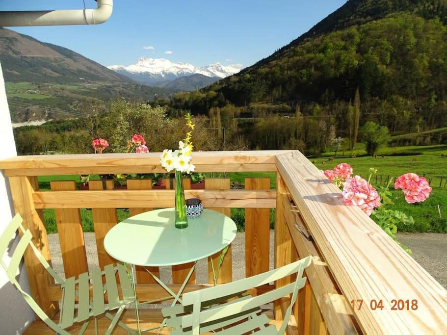 Gite De Charme : La Grange Au Lac Azur Treffort  外观 照片